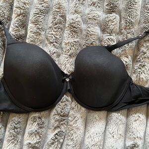 NWT 38C VS Lined Perfect Coverage Bra